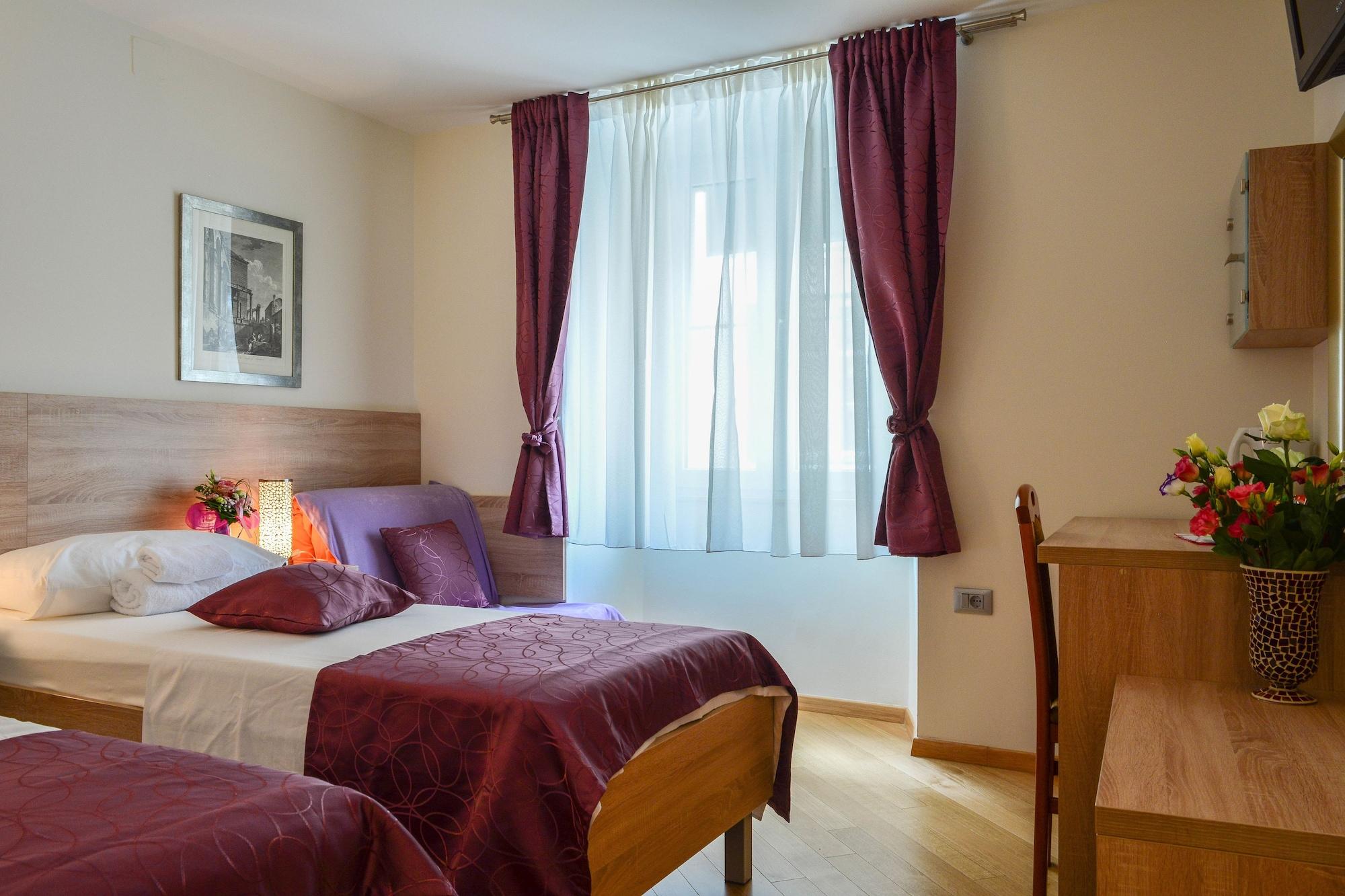 Hotel Kastel 1700 Split Luaran gambar