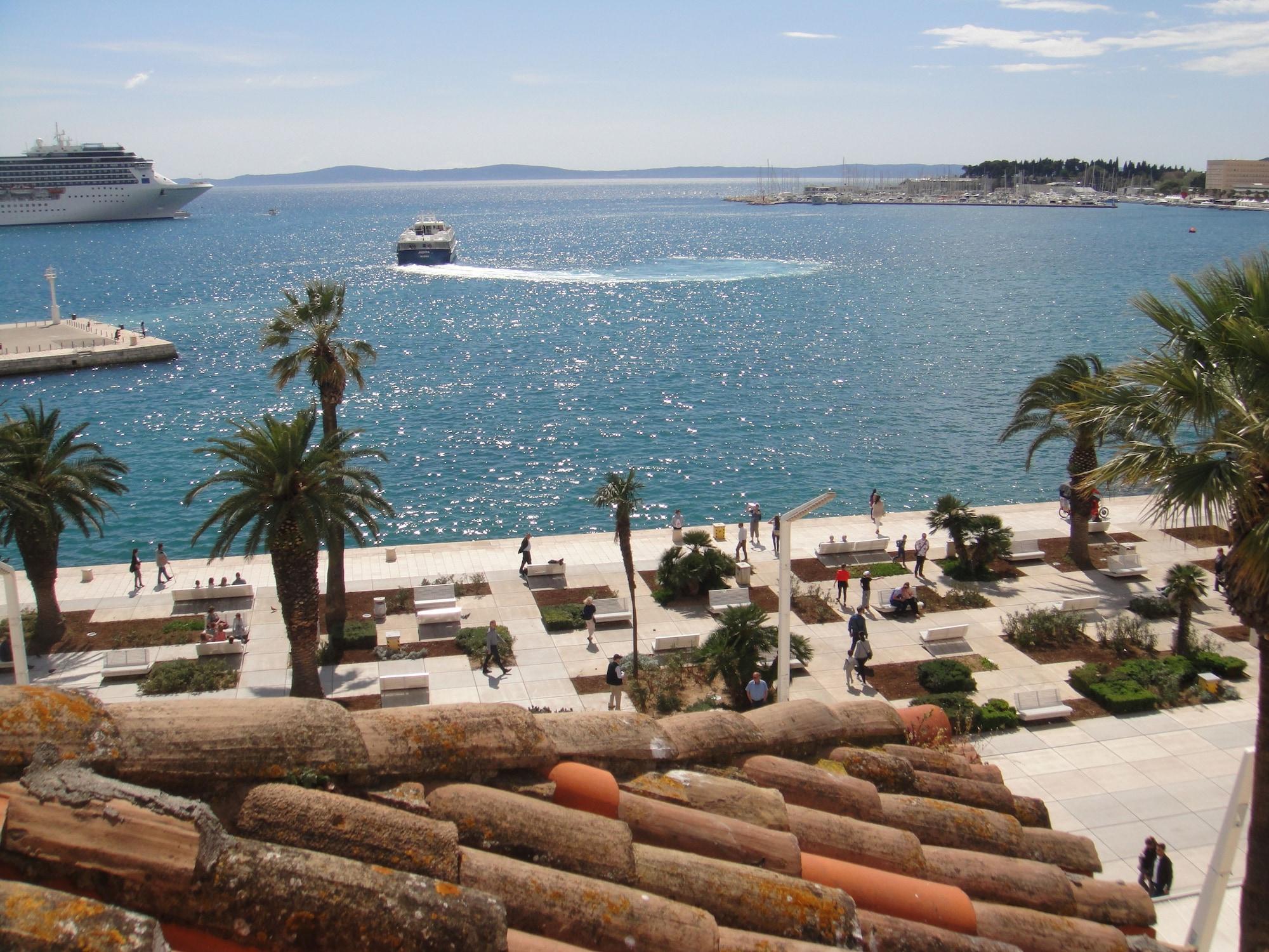 Hotel Kastel 1700 Split Luaran gambar