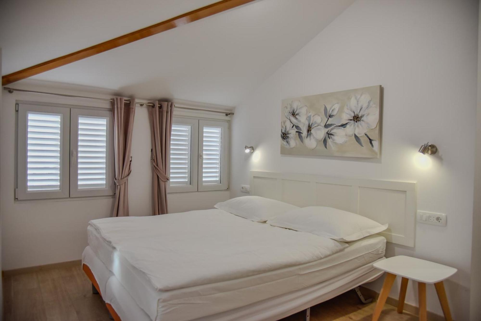 Hotel Kastel 1700 Split Bilik gambar