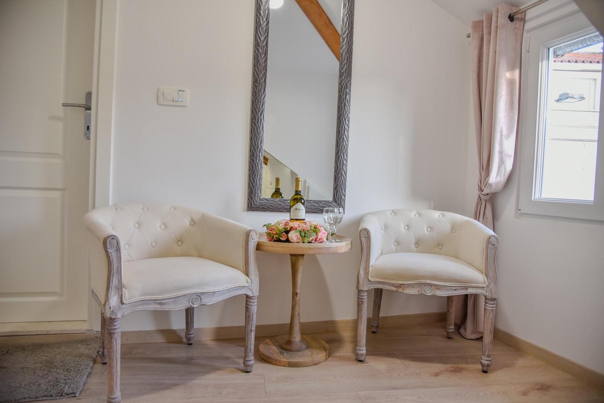 Hotel Kastel 1700 Split Bilik gambar