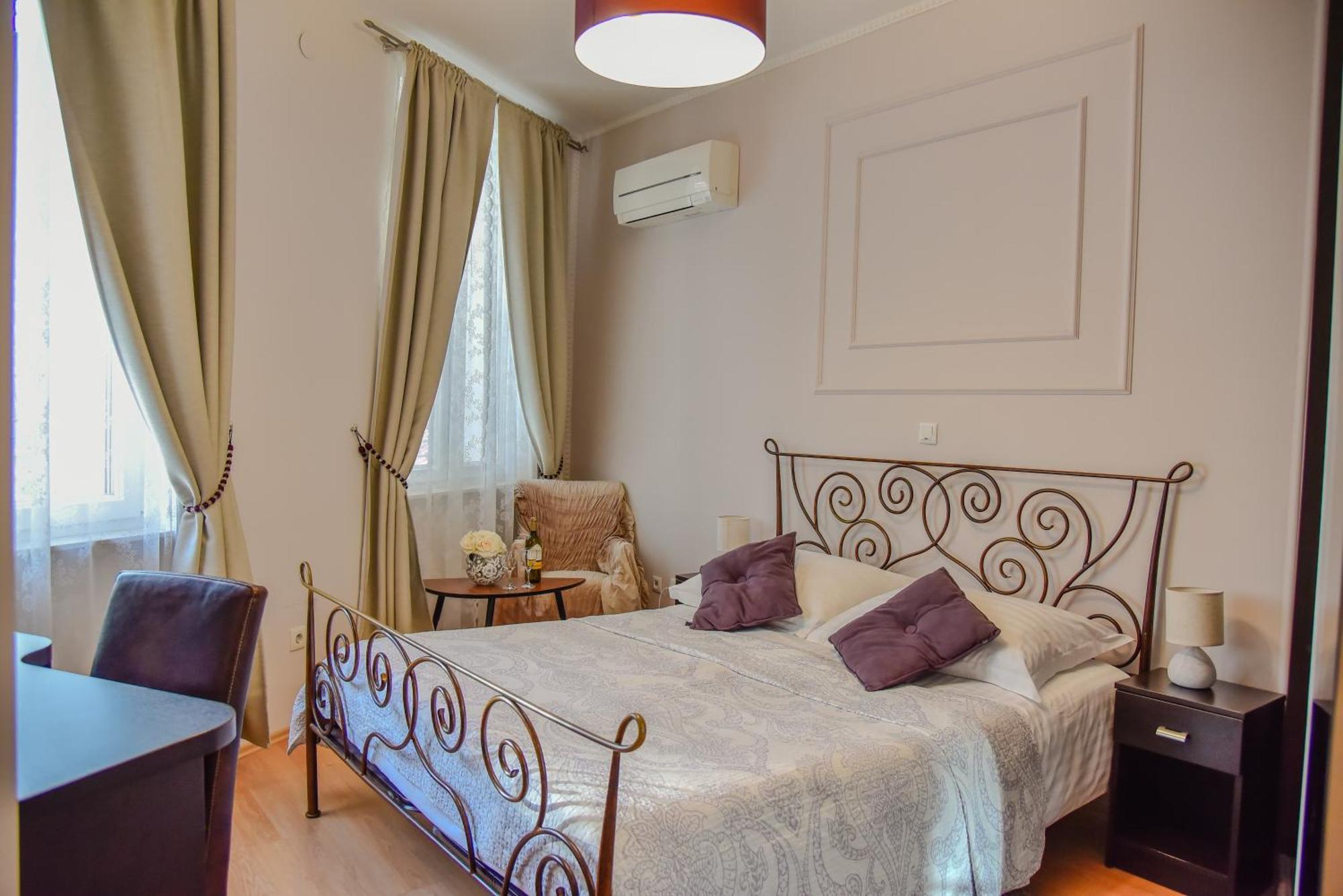 Hotel Kastel 1700 Split Bilik gambar