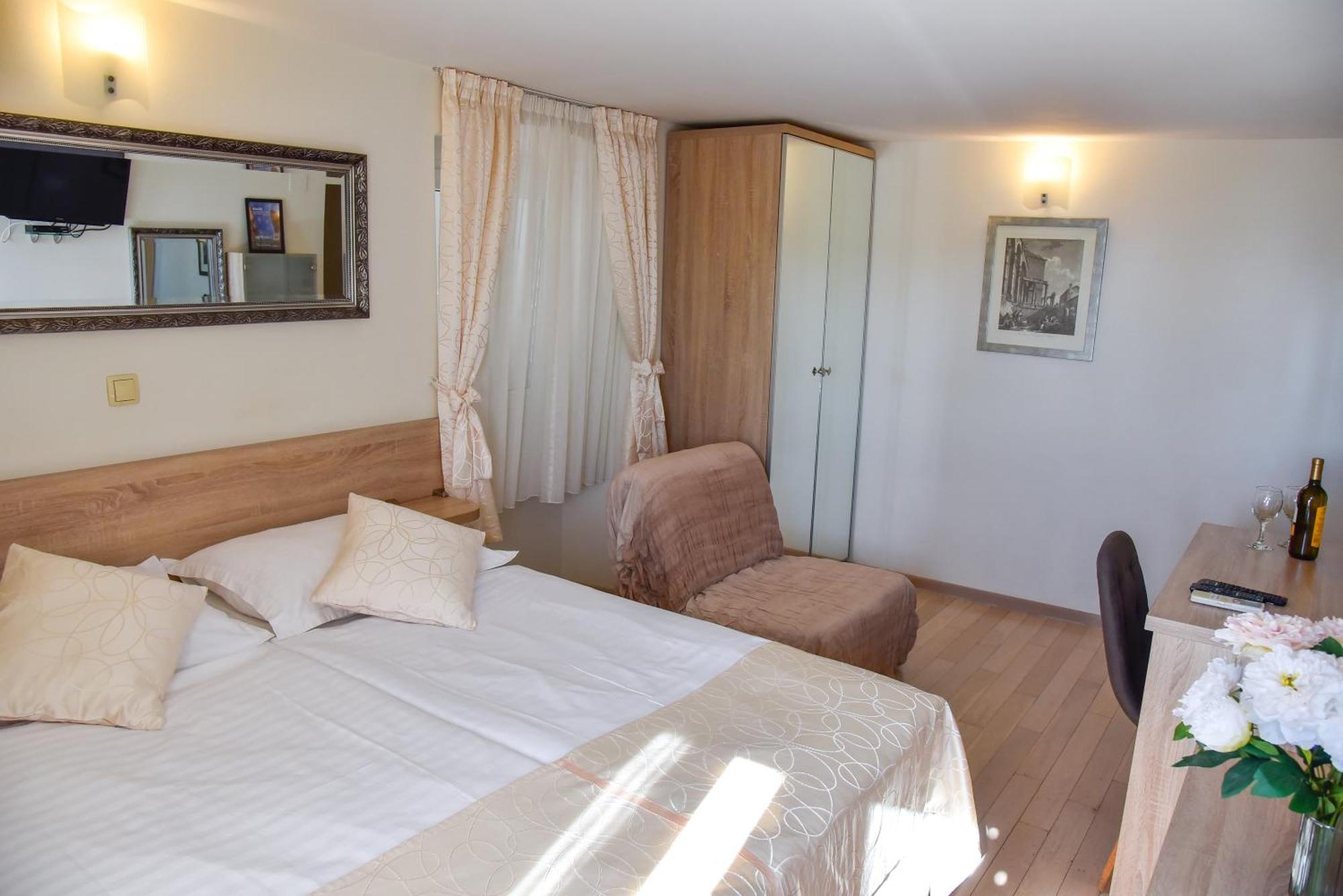 Hotel Kastel 1700 Split Bilik gambar