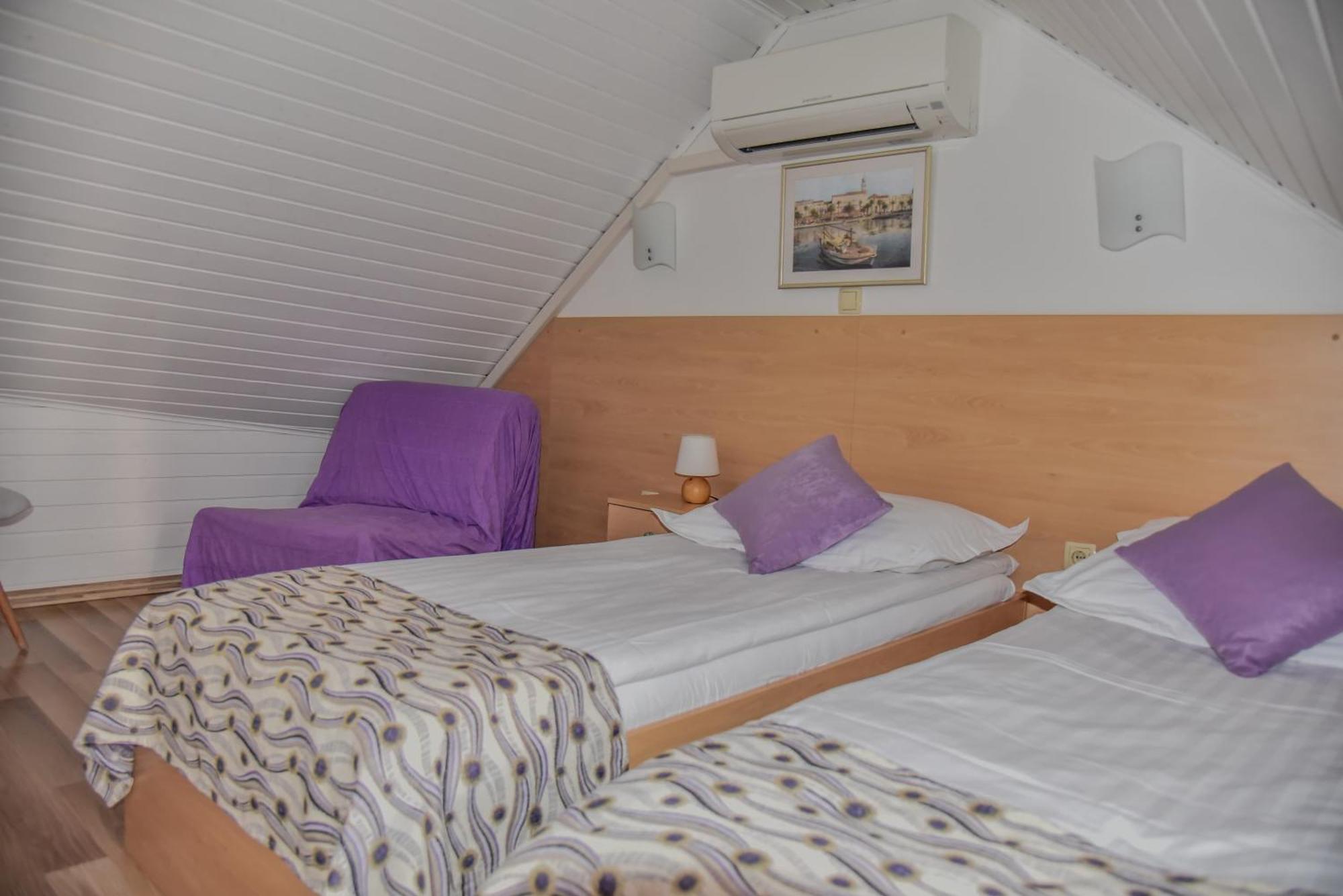 Hotel Kastel 1700 Split Bilik gambar